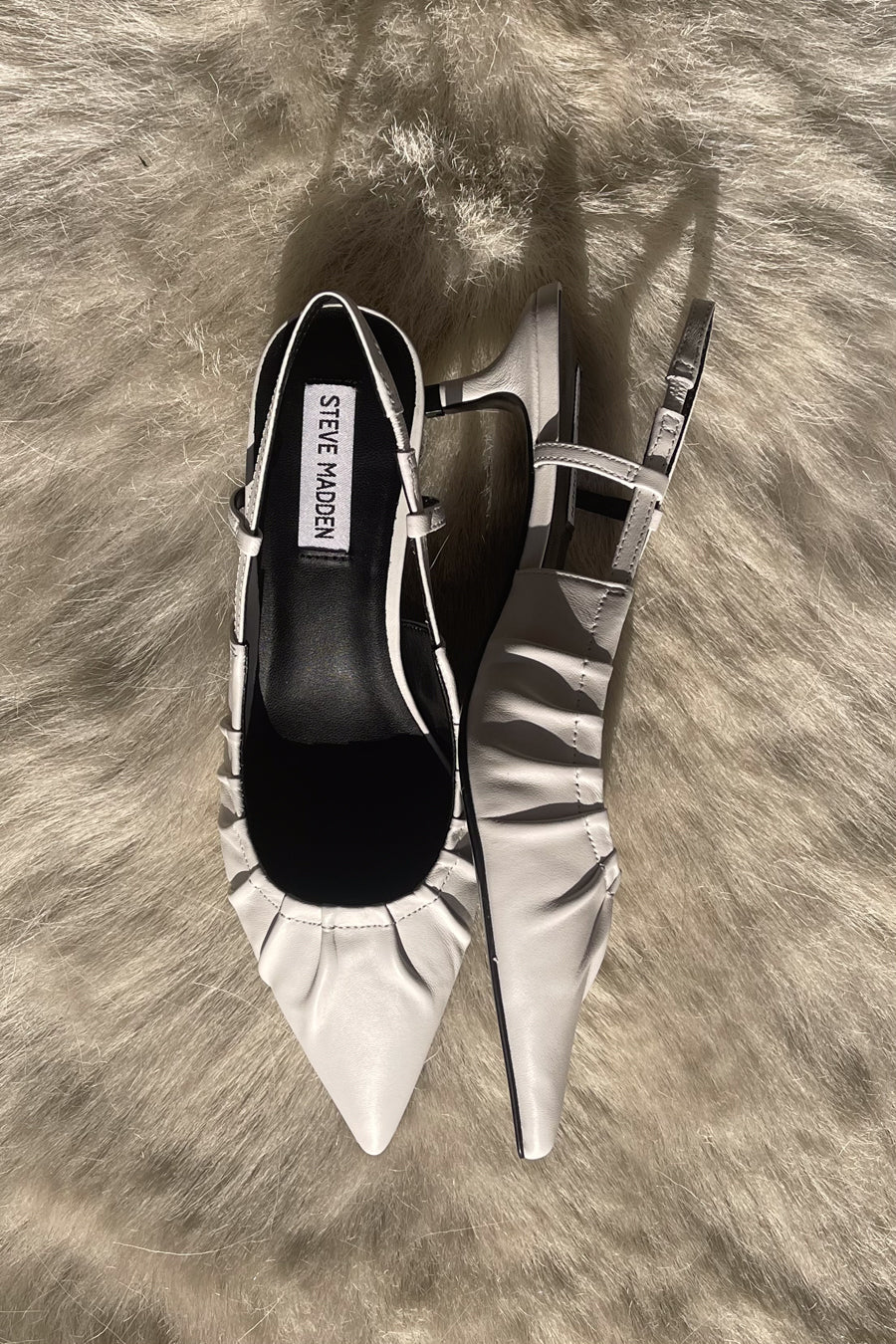 White pointed fashion toe slingback