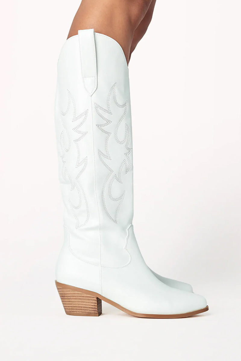Urson Tall Western Boots in White • Shop American Threads Women's Trendy  Online Boutique – americanthreads