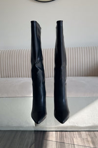 front view | black pointed toe knee high stiletto boot