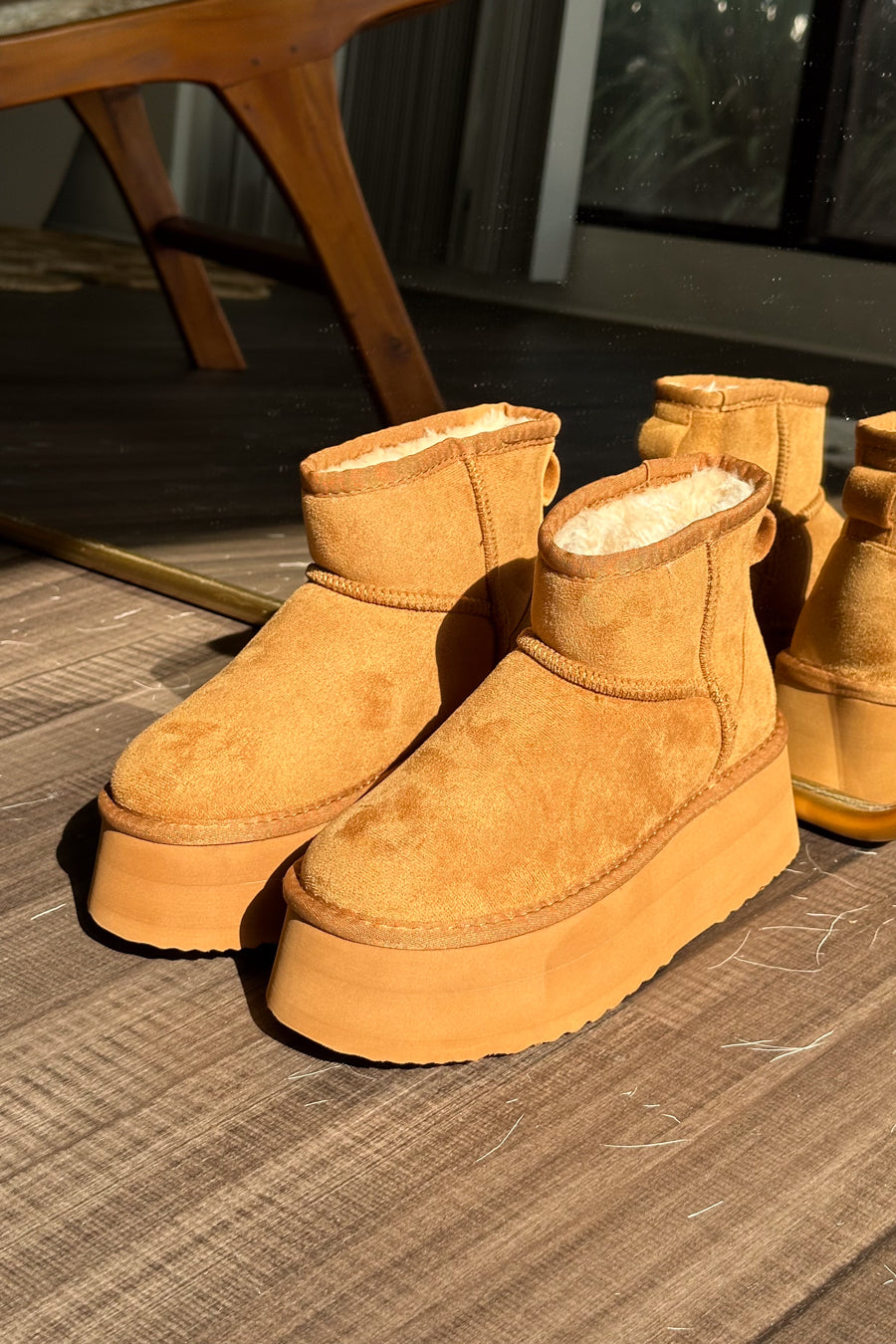 front view | chestnut brown suede fur lined ugg dupe | platform booties