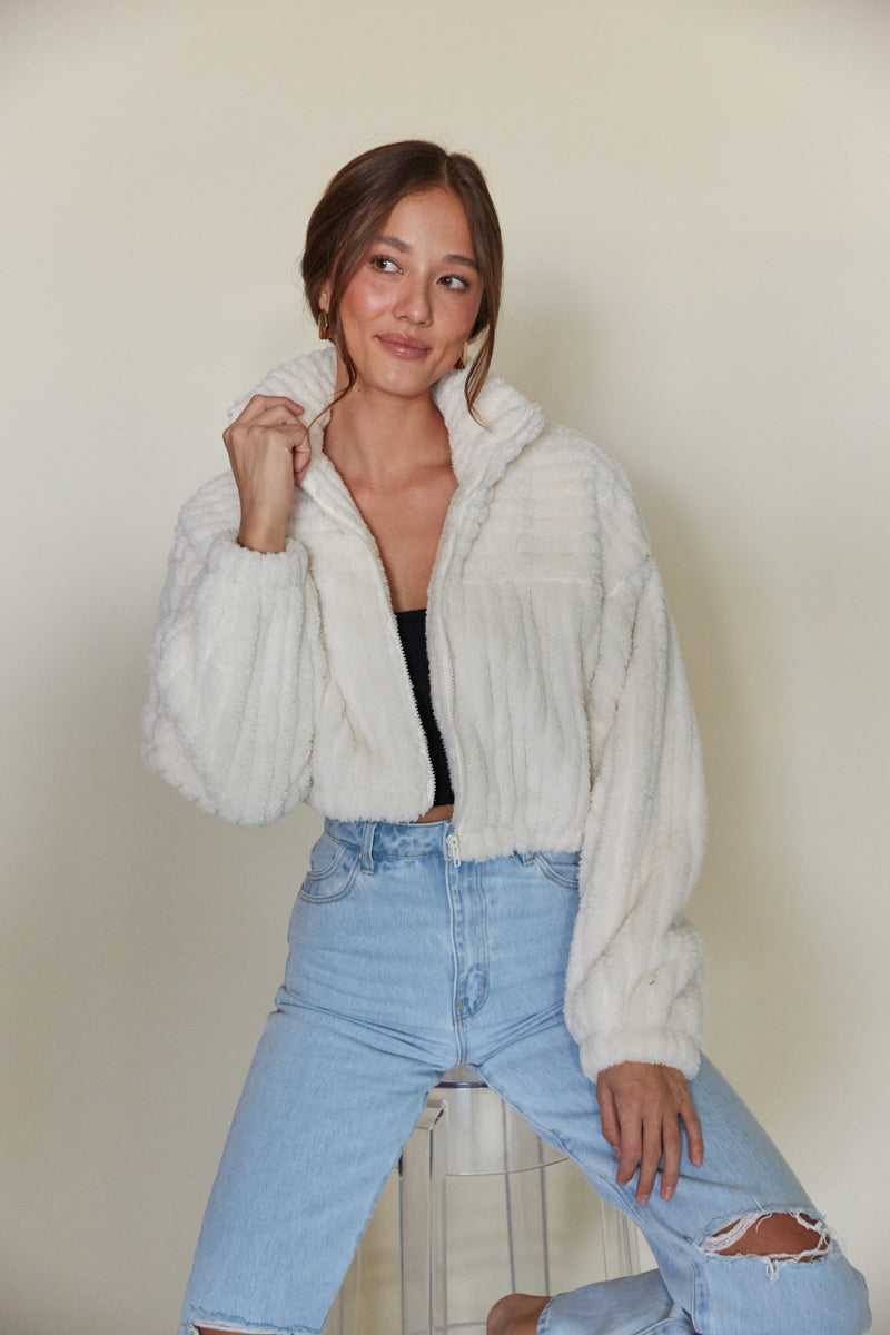 Cream cropped sales fur jacket