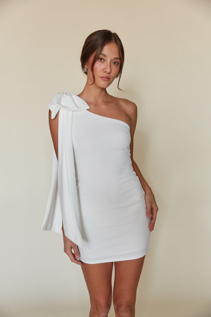 Kendall Notch Neck Bodysuit • Shop American Threads Women's Trendy Online  Boutique – americanthreads
