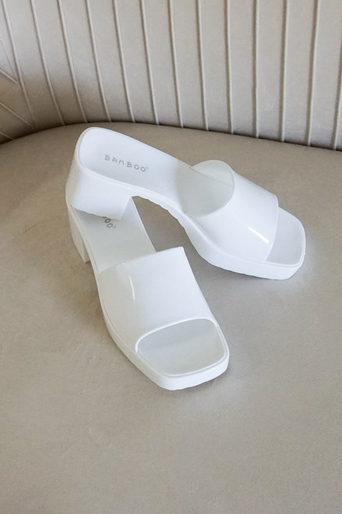 Rubber heel clearance sandals